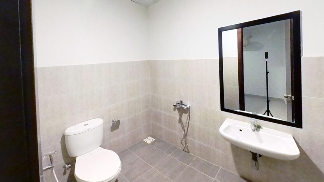 Reef Tower 01 A 2102 Bathroom 1 1110x623
