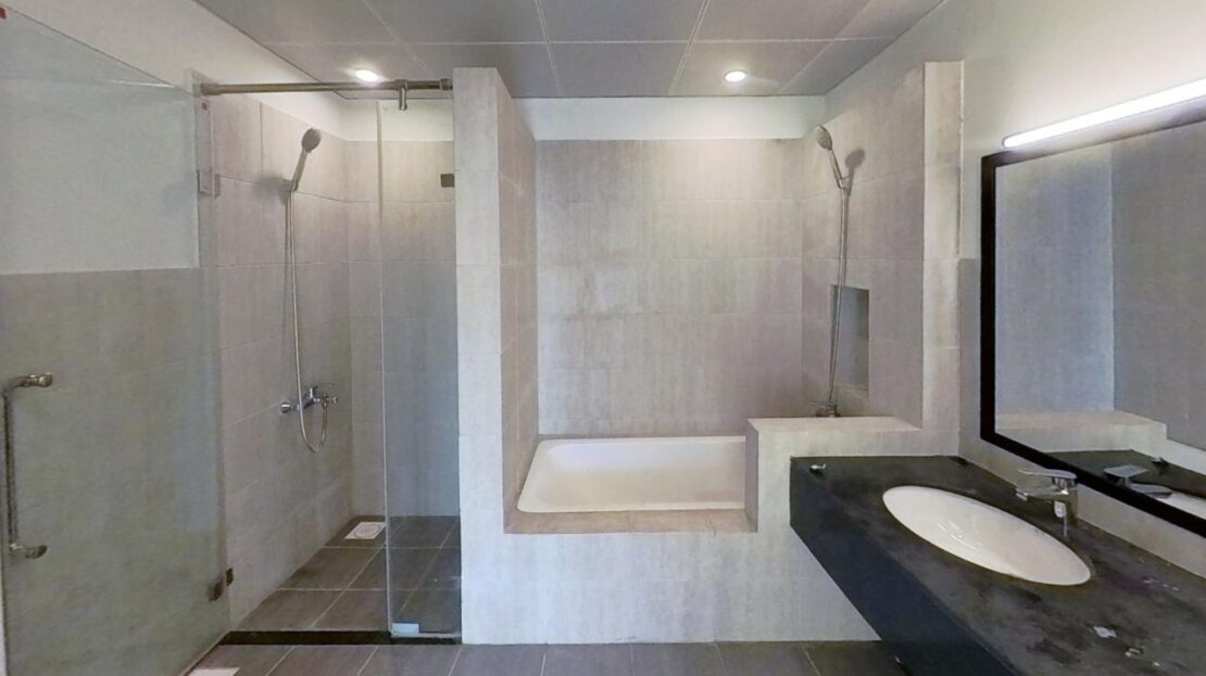 Reef Tower 01 A 2102 Bathroom 3 1110x623