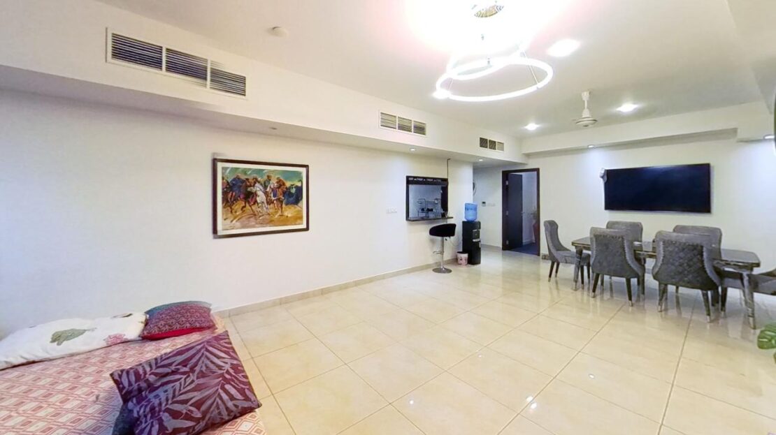 Pearl Tower 3 2003 Living Room 1 1110x623