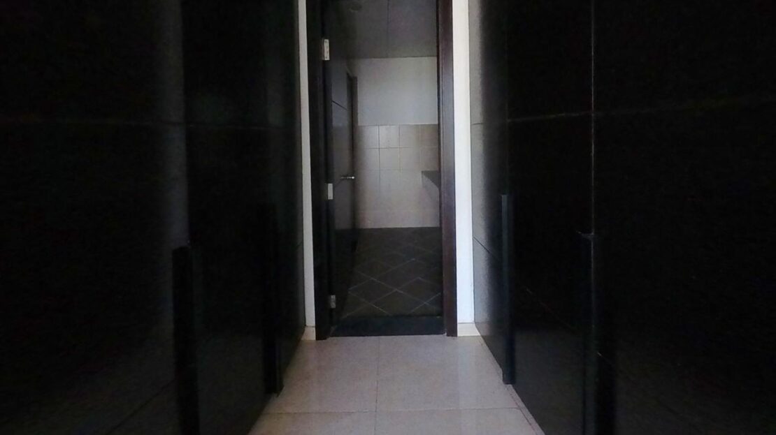 Pearl Tower 3 Bathroom 1110x623