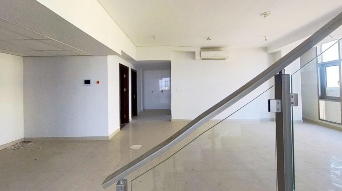 Reef Tower Penthouse Staircase 1 1110x623