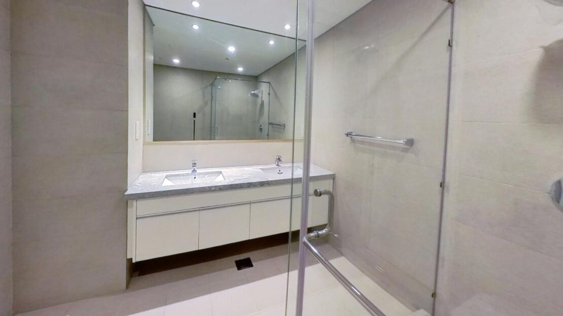 The Views Model Apartment Bathroom 1110x623